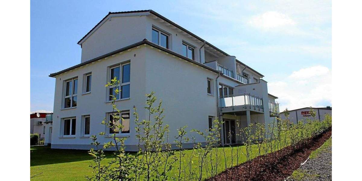 Etagenwohnung Königswinter Thomasberg - 3 Zimmer, 94 m&sup2;, 1.240&euro; | Angebot:24376522
