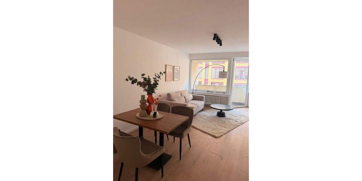 Etagenwohnung Köln Altstadt-Nord - 2 Zimmer, 59 m&sup2;, 1.300&euro; | Angebot:24831852