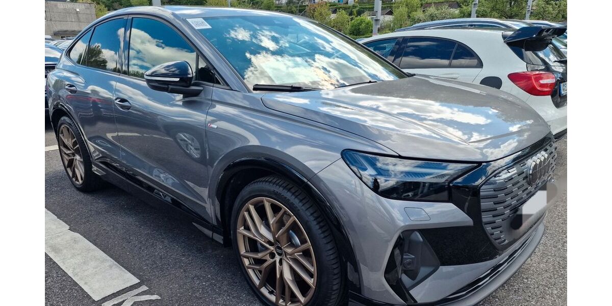 Audi Q4 e-tron 29.000 km 31.999 &euro; Köln 50737