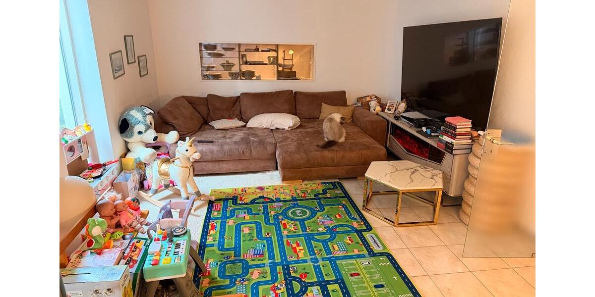 Erdgeschoßwohnung Köln Kalk - 5 Zimmer, 170 m&sup2;, 2.400&euro; | Angebot:24731111