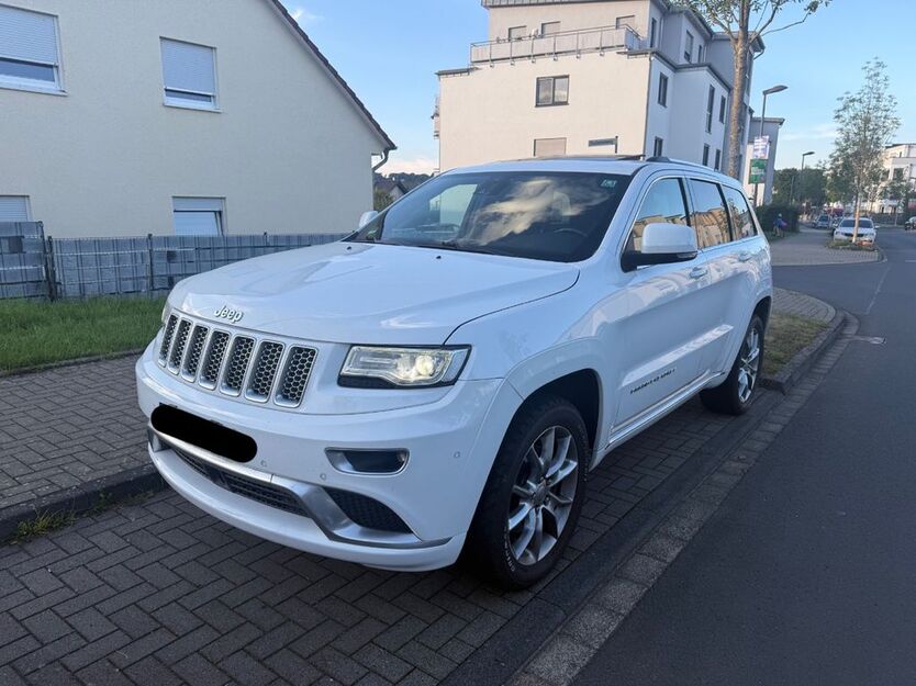 Jeep Grand Cherokee 213.000 km 15.990 € Hennef 53773