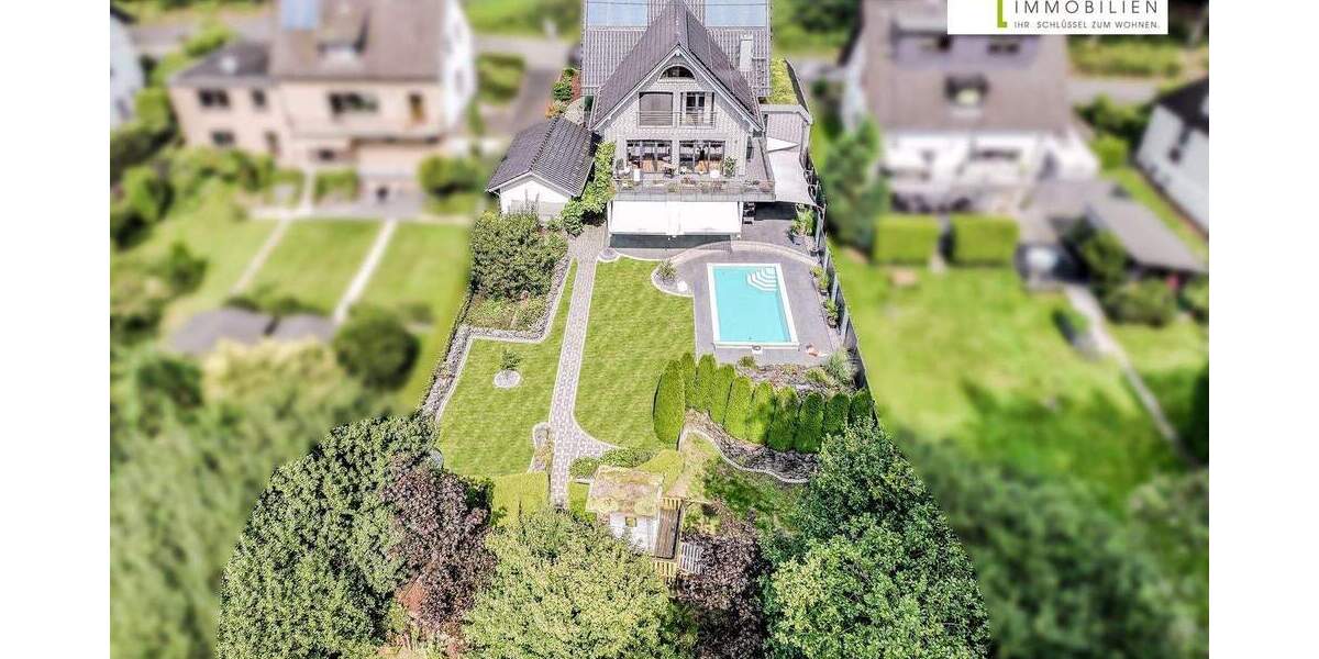 Einfamilienhaus Much / Niederheimbach Niederheimbach - 6 Zimmer, 224 m&sup2;, 1.100.000&euro; | Angebot:25742524