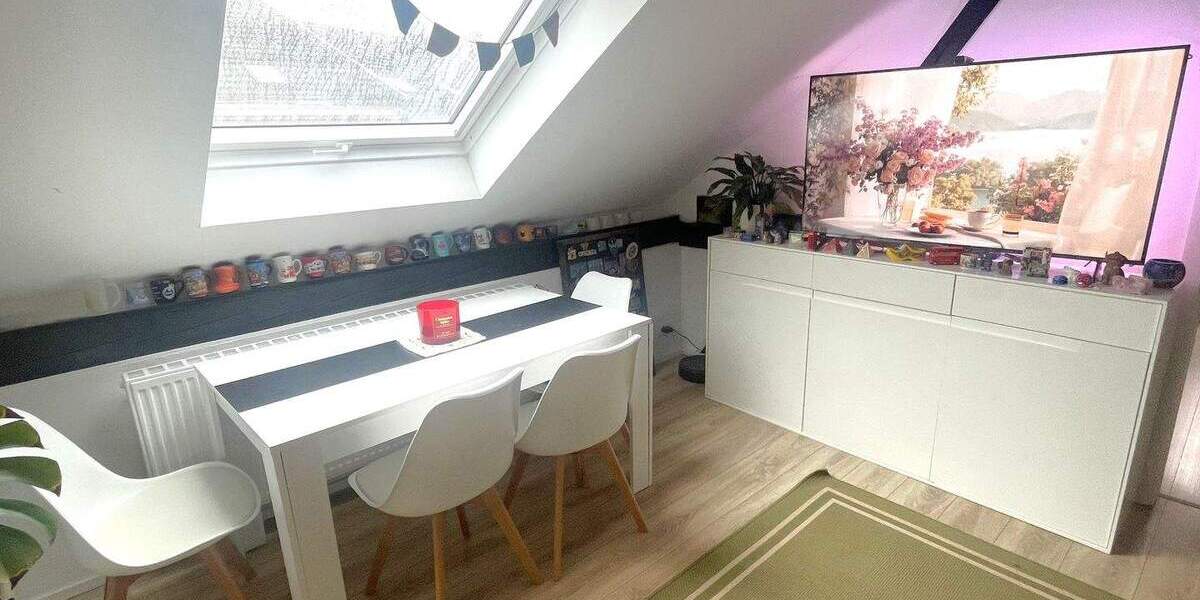 Etagenwohnung Bonn Zentrum - 2 Zimmer, 55 m&sup2;, 900&euro; | Angebot:25862263