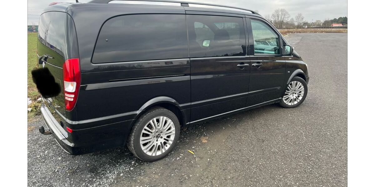 Mercedes-Benz Viano 218.800 km 17.700 &euro; Köln 51147