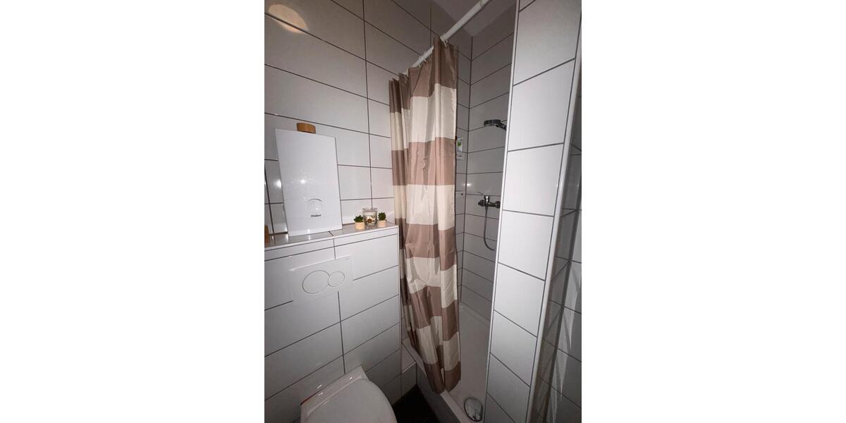 Etagenwohnung Köln Mülheim - 1 Zimmer, 22 m&sup2;, 750&euro; | Angebot:25844087