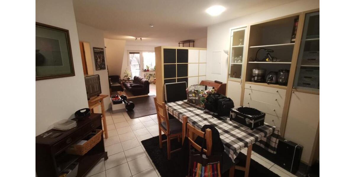 Dachgeschoßwohnung Niederkassel - 2 Zimmer, 70 m&sup2;, 850&euro; | Angebot:24569406