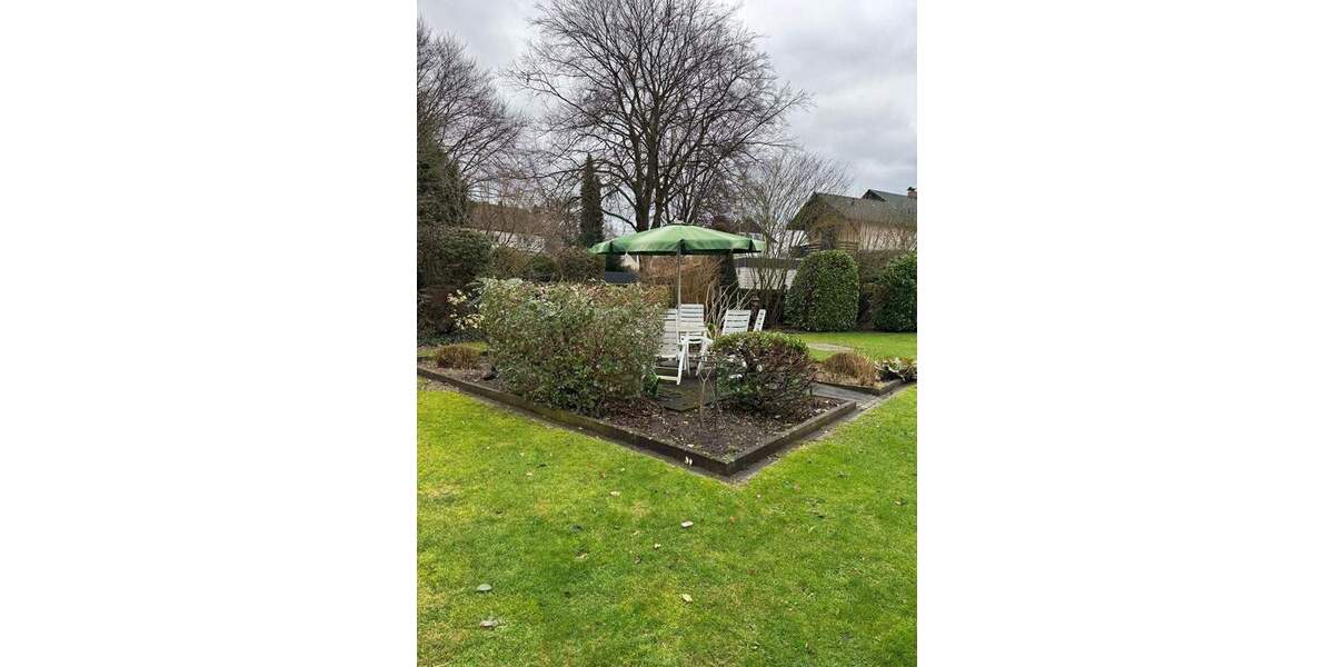 Etagenwohnung Siegburg Dreesch - 2 Zimmer, 80 m&sup2;, 1.100&euro; | Angebot:24155580