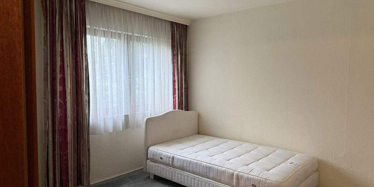 Großzügiges Reihenmittelhaus in Muffendorf mit Einliegerwohnung und sonnigem Atriumgarten 7 zimmer