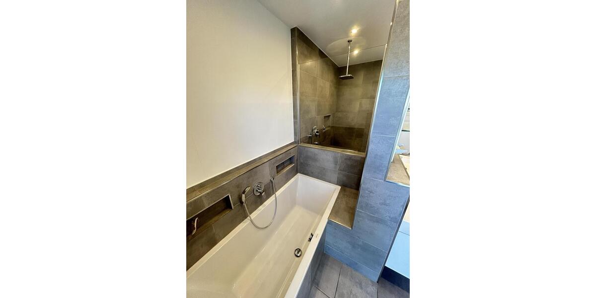 Einfamilienhaus Troisdorf Bergheim - 5.5 Zimmer, 226 m&sup2;, 2.489&euro; | Angebot:25384516