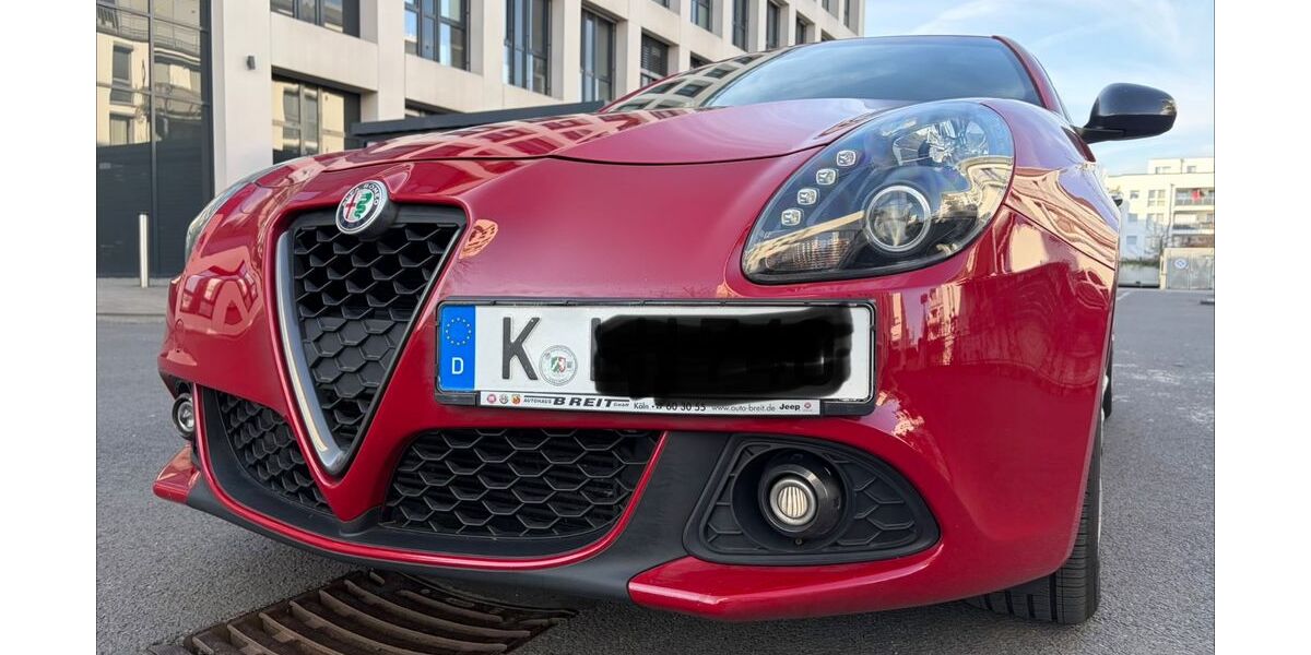 Alfa Romeo Giulietta 140.000 km 10.800 &euro; Köln 51103