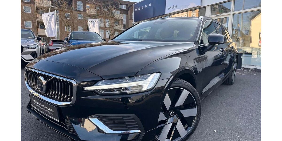 Volvo V60 24.121 km 46.555 &euro; Siegburg 53721