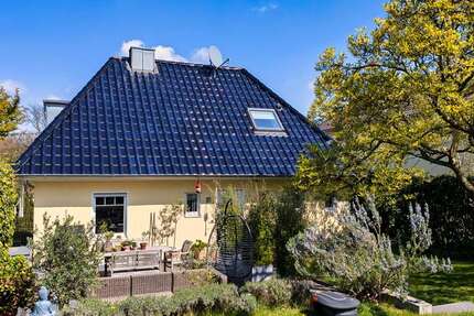 Haus Bonn Gielgen - 5 Zimmer, 170 m&sup2;, 2.480&euro; | Angebot:26164135