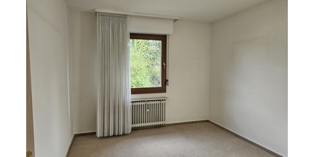 Freistehendes Einfamilienhaus in ruhiger Wohnlage mit Garten und Doppelgarage - Einfamilienhaus Königswinter Thomasberg | Angebot:24846561