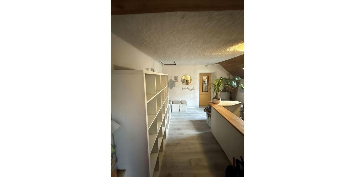 Terrassenwohnung Ruppichteroth - 8 Zimmer, 240 m&sup2;, 1.800&euro; | Angebot:24550935