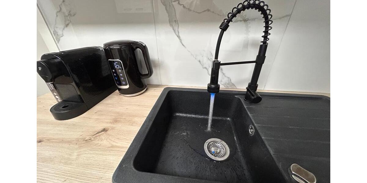 Dachgeschoßwohnung Bonn Gronau - 1 Zimmer, 13 m&sup2;, 580&euro; | Angebot:25312303