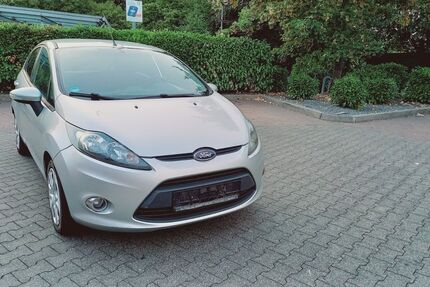 Ford Fiesta 281.000 km 1.300 &euro; köln 51147
