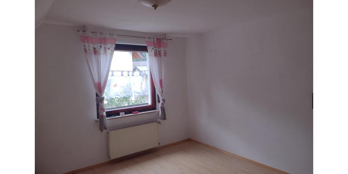 Etagenwohnung Bonn Poppelsdorf - 3 Zimmer, 92 m&sup2;, 990&euro; | Angebot:26085460