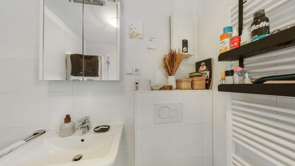 Etagenwohnung Bonn Holzlar - 3 Zimmer, 78 m&sup2;, 1.200&euro; | Angebot:24515399