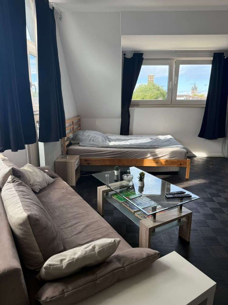 Wohnung zum Mieten in Köln 980 € 30 m²