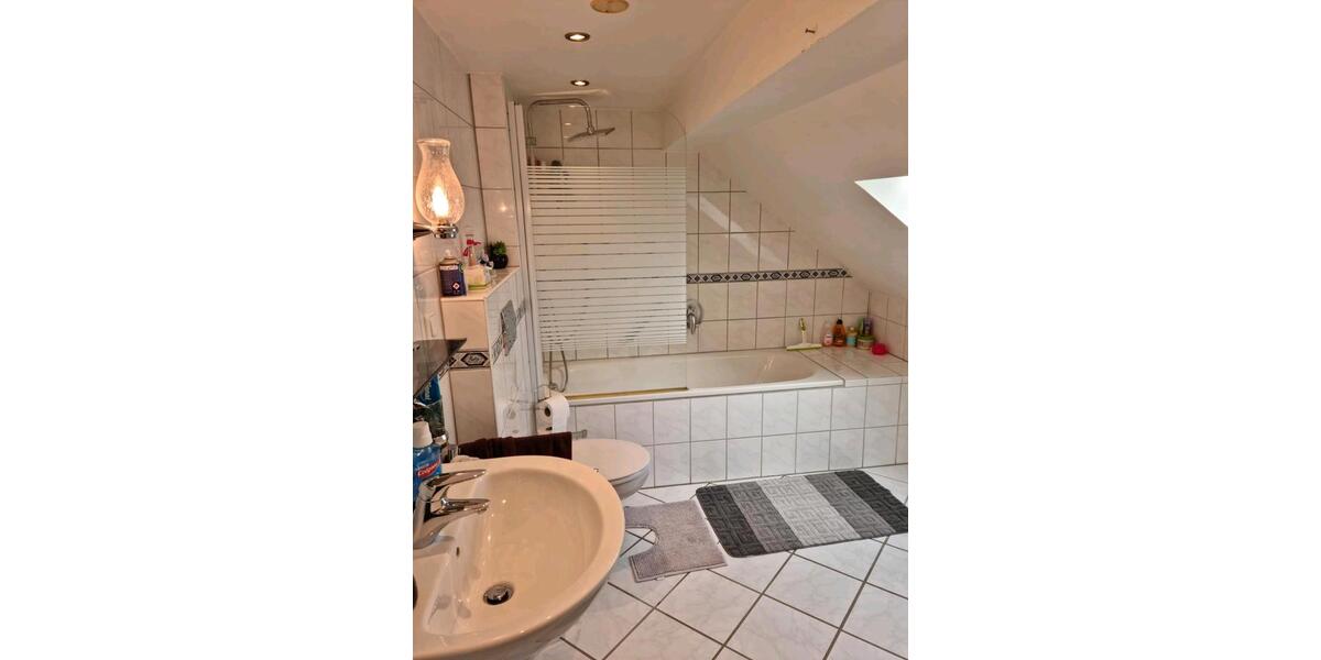 Reihenhaus Euskirchen - 7 Zimmer, 97 m&sup2;, 245.000&euro; | Angebot:26900542