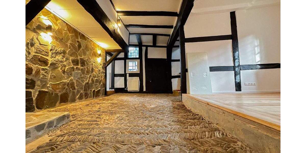 Einfamilienhaus Euskirchen Flamersheim - 7 Zimmer, 190 m&sup2;, 2.660&euro; | Angebot:24139049