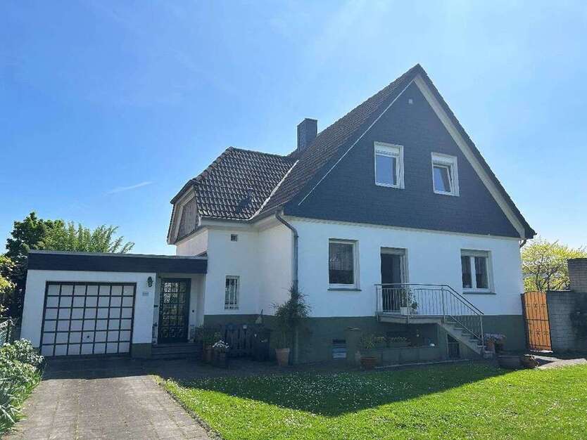 Haus zum Kaufen in Leverkusen 495.000 € 153 m²