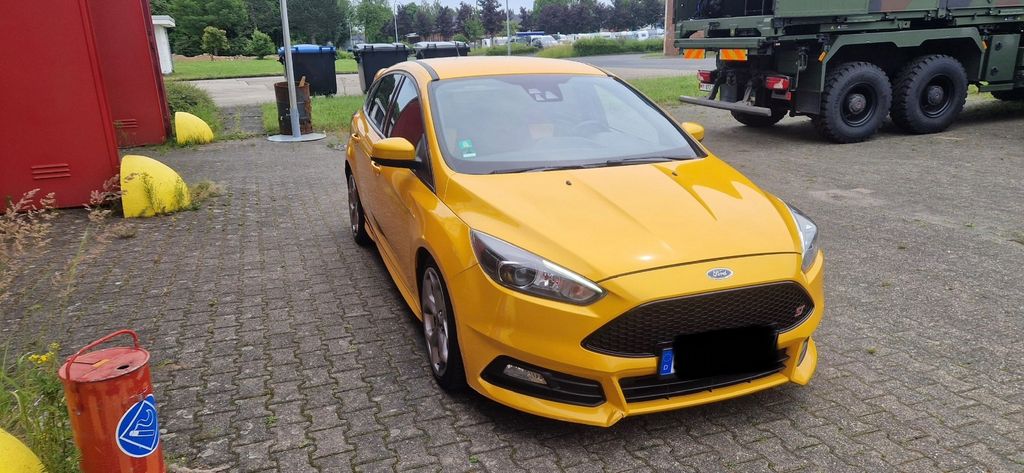 Ford Focus 154.000 km 10.500 &euro; Meckenheim 53340