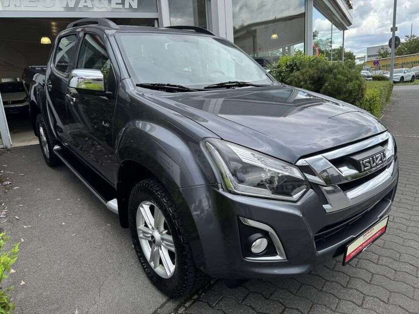 D-Max