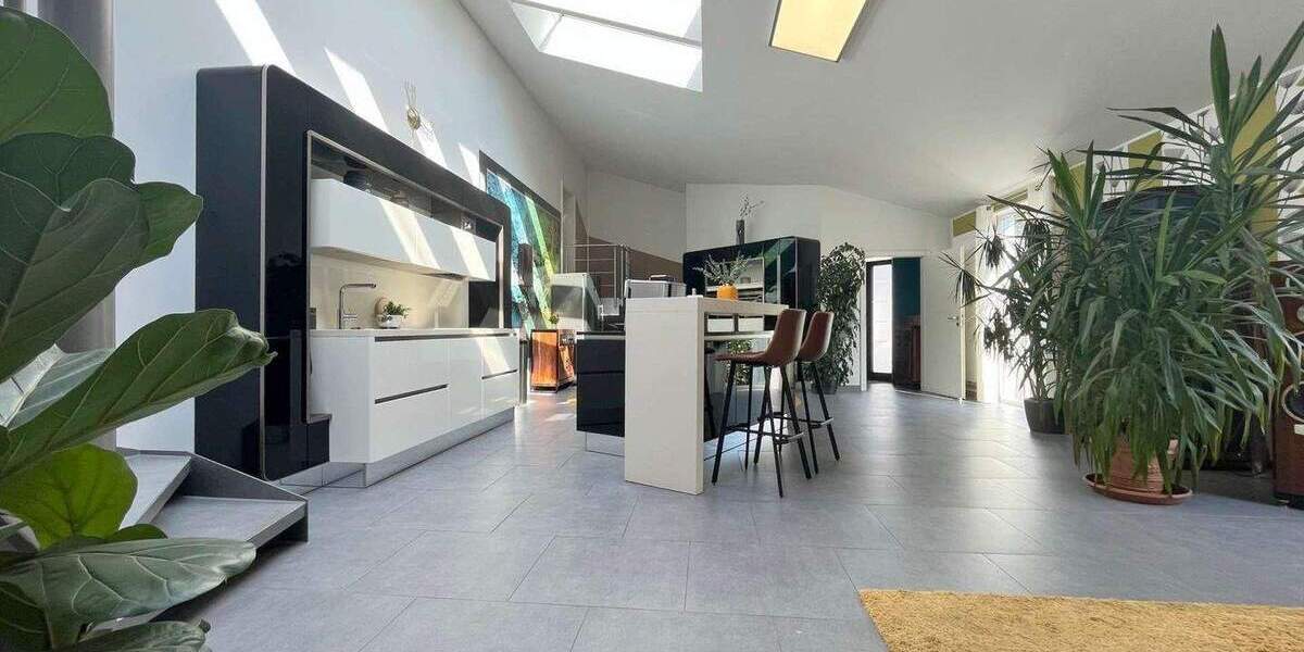 Einfamilienhaus Lohmar - 3 Zimmer, 185 m&sup2;, 649.000&euro; | Angebot:24835374