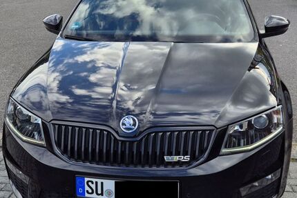 Skoda Octavia 106.700 km 16.400 € Siegburg 53721
