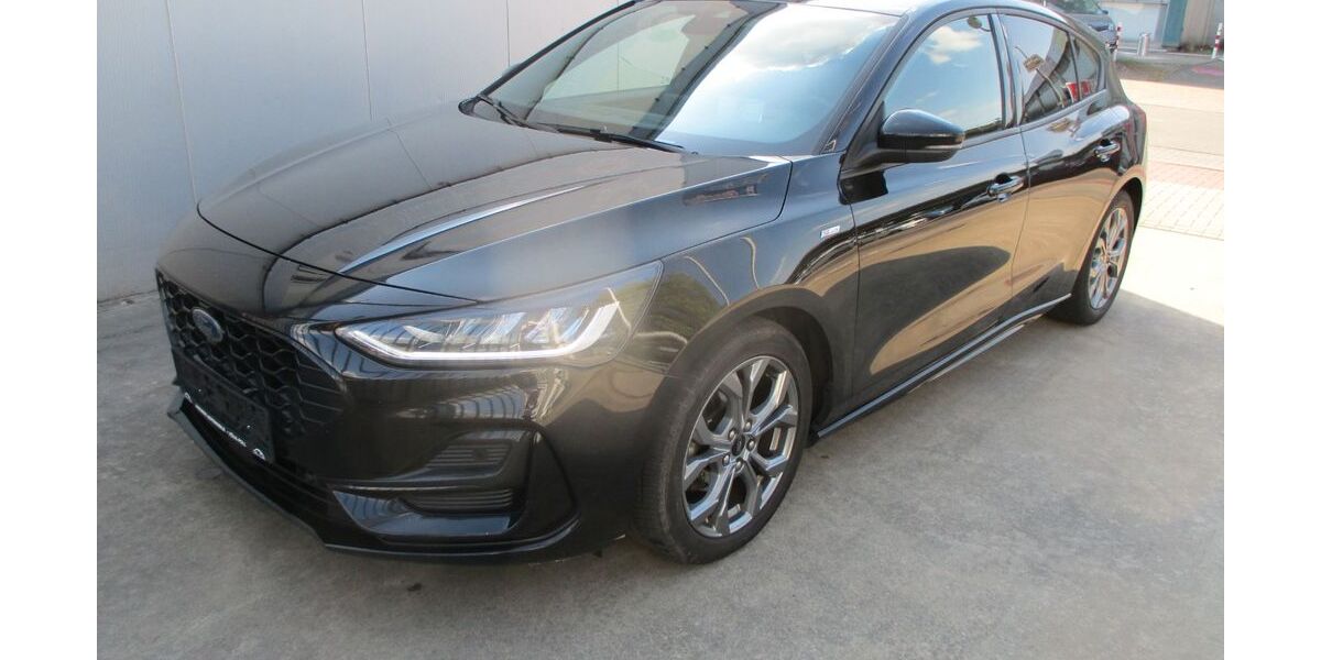 Ford Focus 119.694 km 14.770 &euro; Köln 51105