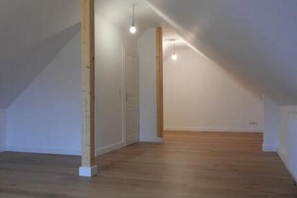 Haus Grafschaft - 7.5 Zimmer, 197 m&sup2;, 600.000&euro; | Angebot:25648968