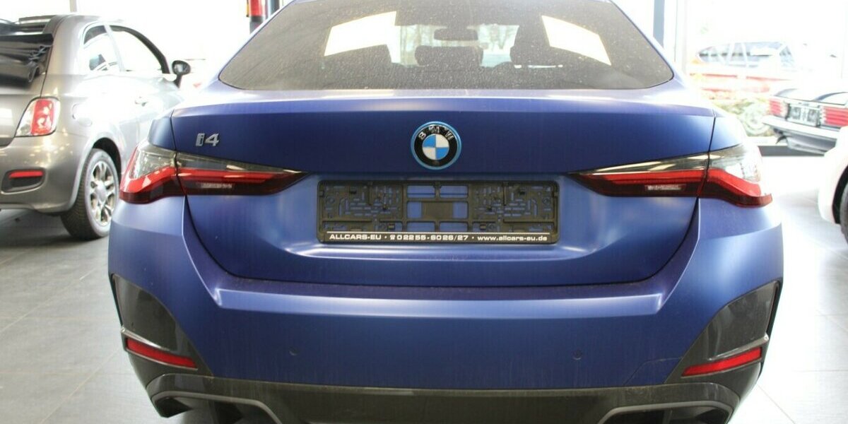 BMW i4 eDrive40 Gran Coupe - M Sport - 66.550 km 37.980 &euro; Euskirchen 53881