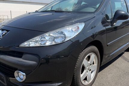 Peugeot 207 93.472 km 2.690 &euro; Weilerswist 53919