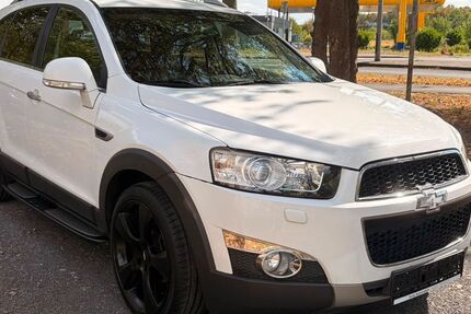 Chevrolet Captiva 147.000 km 7.999 &euro; Köln 51107
