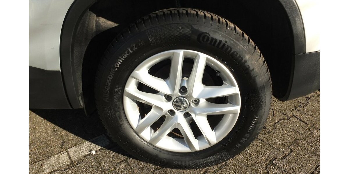VW Tiguan WM26:1.4 TSi FREESTYLE orig ATM 68.108km 147.540 km 7.908 &euro; Köln 50858