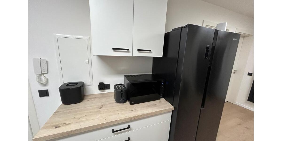 Dachgeschoßwohnung Bonn Gronau - 1 Zimmer, 13 m&sup2;, 580&euro; | Angebot:25312303