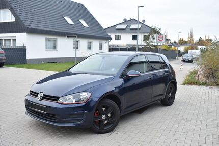 VW Golf 177.000 km 8.700 &euro; Euskirchen 53879