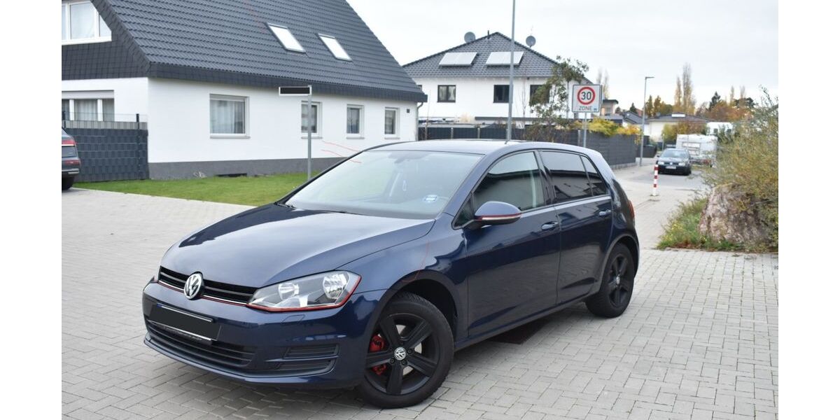 VW Golf 177.000 km 8.700 &euro; Euskirchen 53879