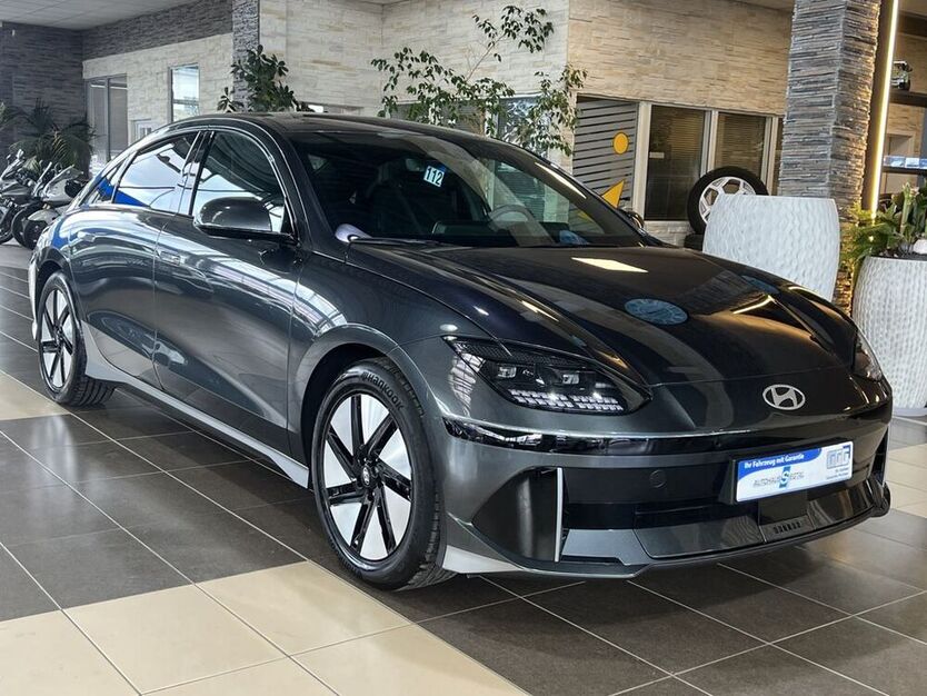 IONIQ 6