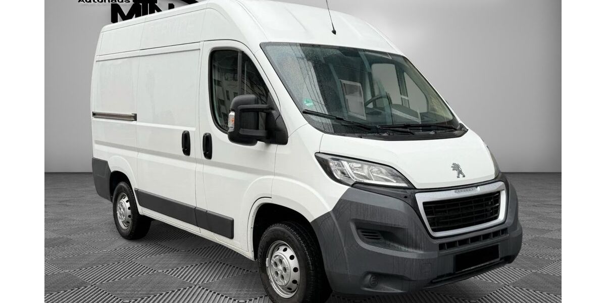 Peugeot Boxer 157.000 km 12.990 &euro; Köln 51067
