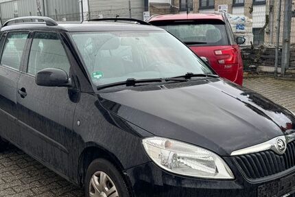 Skoda Fabia 233.000 km 2.999 &euro; Troisdorf 53842