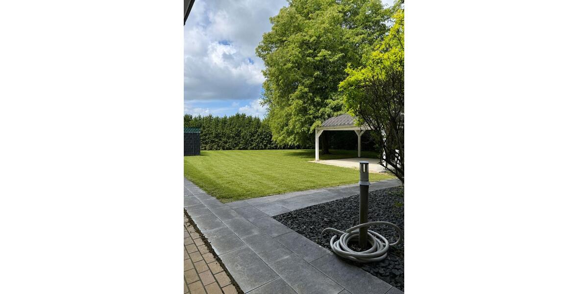 Einfamilienhaus Much - 10 Zimmer, 438 m&sup2;, 970.000&euro; | Angebot:26754252