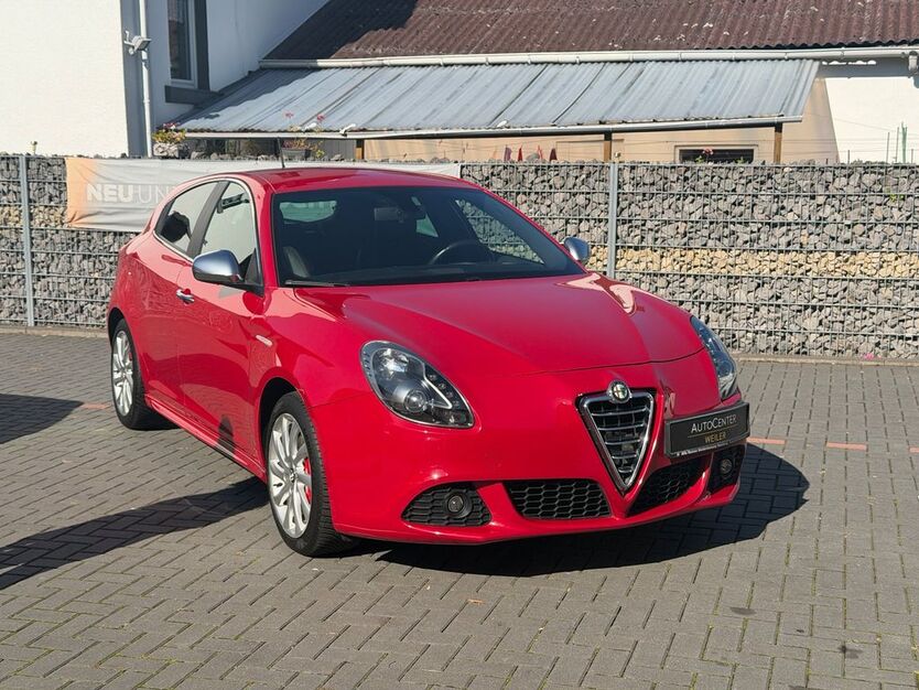 Alfa Romeo Giulietta 100.000 km 7.999 € Bad Breisig 53498
