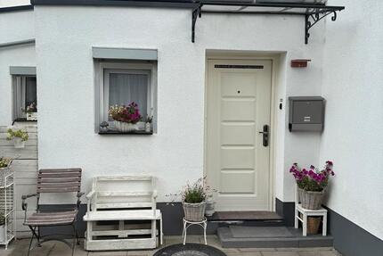 Ein kleines Haus mit Seele mit Garten in Beuel 5 zimmer