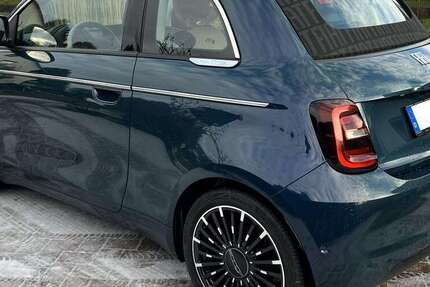 Fiat 500e 21.000 km 19.900 &euro; Siegburg 53721