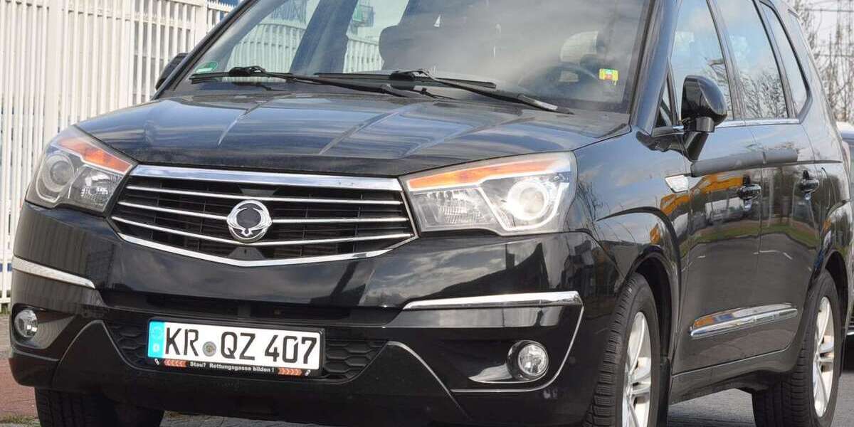 SsangYong Rodius 89.000 km 13.000 &euro; Remagen, Stadt 53424