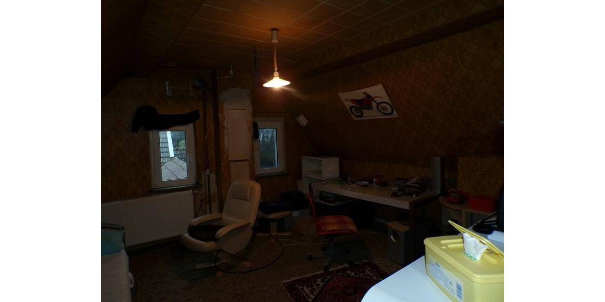 Reihenendhaus Bornheim Dersdorf - 8 Zimmer, 224 m&sup2;, 460.000&euro; | Angebot:25775804