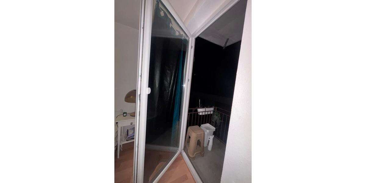 Erdgeschoßwohnung Köln Ehrenfeld - 2 Zimmer, 31 m&sup2;, 768&euro; | Angebot:24757107