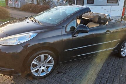 Peugeot 207 108.000 km 3.800 &euro; Siegburg 53721